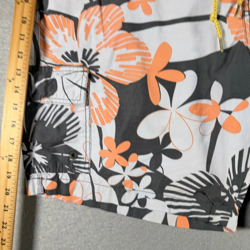 Tommy Bahama tommy bahama